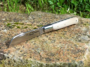 Couteau du Morvan, Le Montassin - situation Parc du Morvan, Mont-Beuvray,Villapourçon, couteau Morvandiau